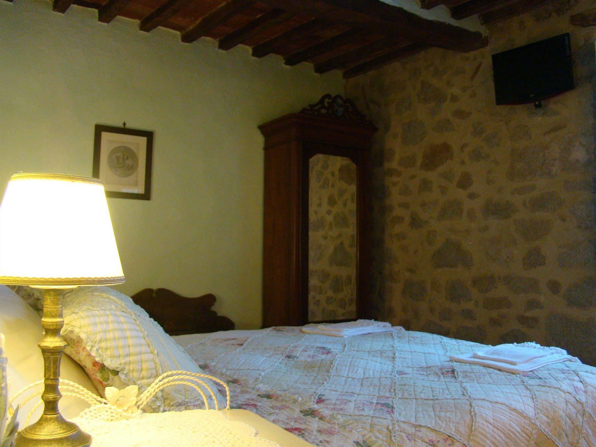 קסטל דל פיאנו Borgo Tepolini Country House מראה חיצוני תמונה